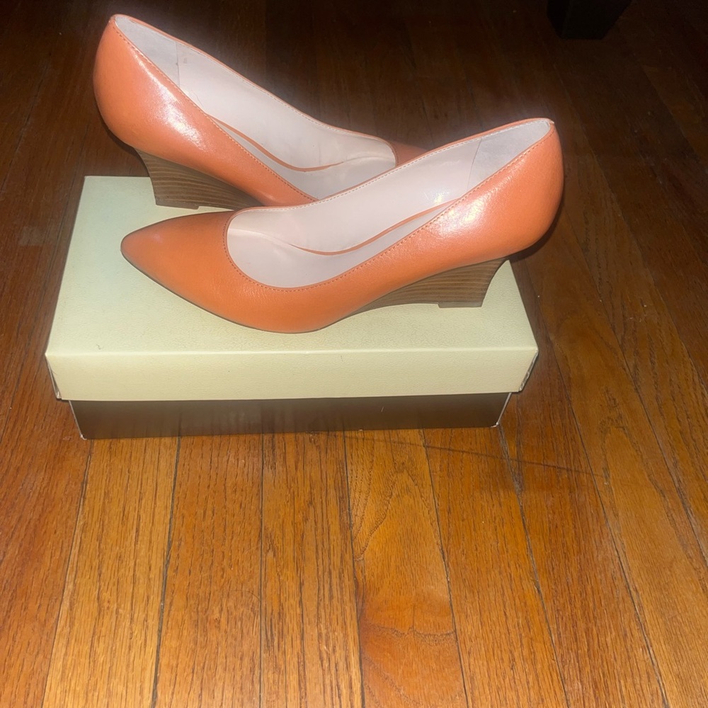 Franco Sarto 2 1/2 inch wedge leather heel
